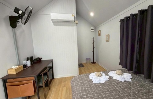 Thung Fon House | Pechrada Biochar Farmstay