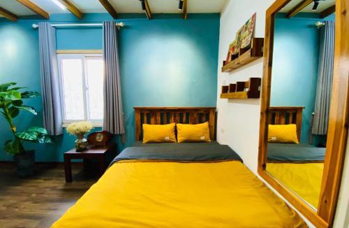 Hang Dao Apartment | Penthouse/3BR/Terrace/Hot tub/2WC/2' to Hoankiem Lake & Ta Hien Beer street