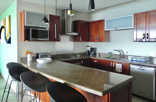 Pichilingue Apartment | Penthouse B Pichilingue - Esmeralda