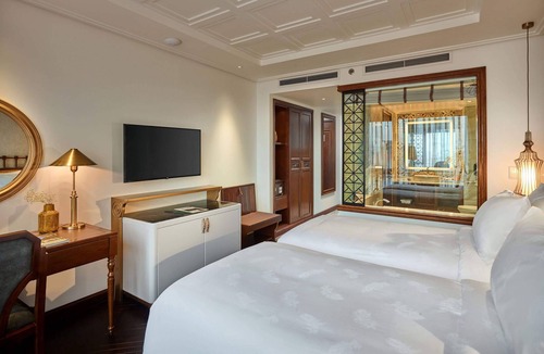 Old Quarter Hotel | Peridot Grand Luxury Boutique Hotel