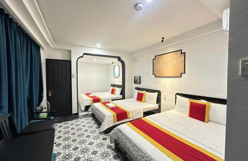 Tan Thuan Dong Hotel | Phú Gia Hotel 113 Nguyễn Thị Thập