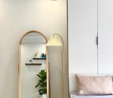 Cong Vi Hotel | Phan Ke Binh Apartment near Lotte Center and the Japanese Embassy Phan Ke Binh Apartment ロッテセンターと日本大使館の近くPhan Ke Binh Apartment 롯데센터와 일본대사관 근처