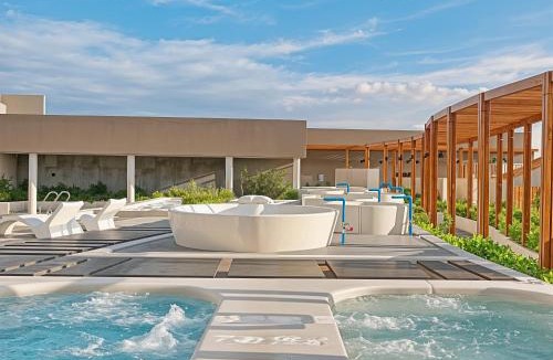 Suoi Nuoc Beach Hotel | Phan Nguyên Mandala Mũi Né