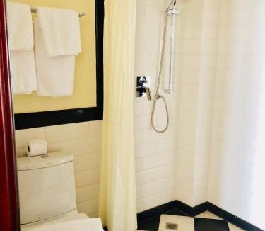 Vientiane Hotel | Phasouk Vien Chantra Hotel