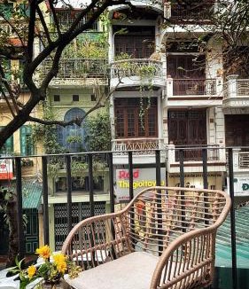 Hang Bo Apartment | Phen Art House, Artistic Living in the Heart of Old Quarter