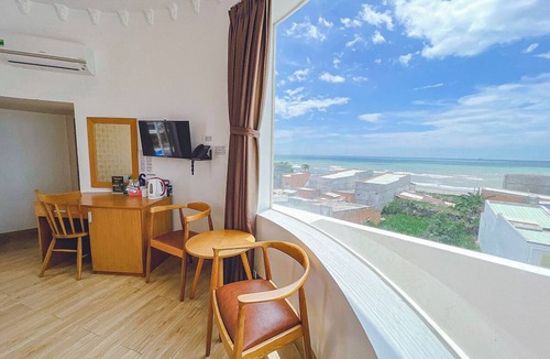 Tuy Phong Hotel | Phong Dung Hotel