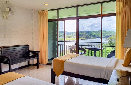 Sangkhla Buri Hotel | Phornpailin Riverside Resort