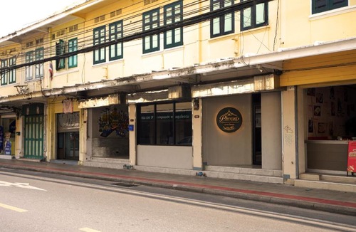 Phra Nakhon Hostel | Phraya Hostel