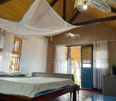 Duong Dong Resort | Phu Quoc Kim - Bungalow On The Beach