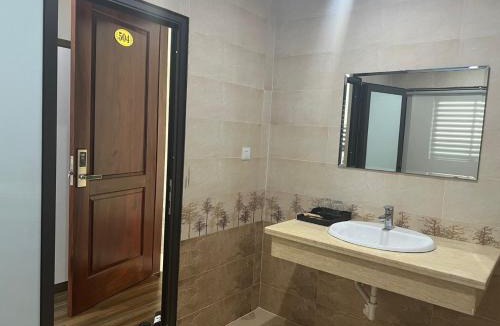 Đong Thanh Hotel | Phuong Mai Hotel