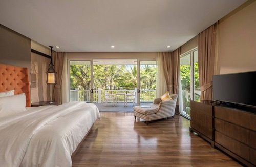 Ngu Hanh Son Resort | Pool Villas Resort