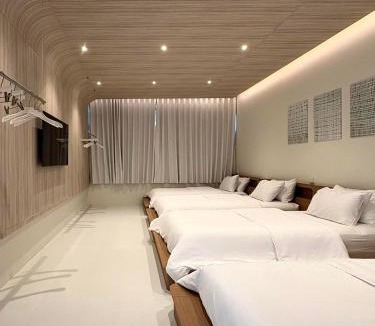 Saen Suk Villa | PORTRAIT Bangsaen - Boutique Beachfront Pool Villa