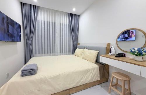 Linh Trung IEPZ Bed & Breakfast | Premium Studio Retreat