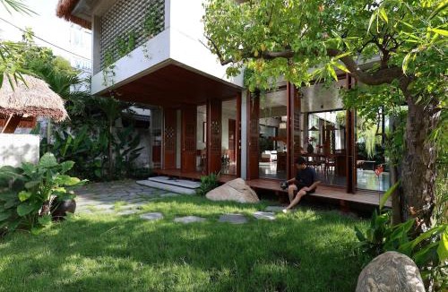 Cam An Villa | Private 4 bedrooom Nongnia Beach Villas