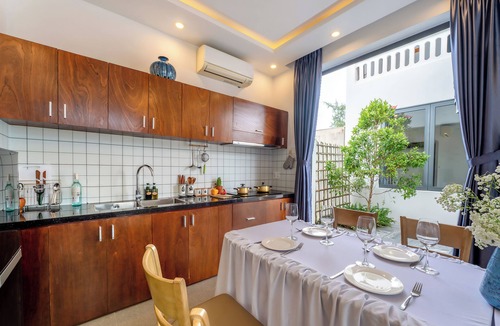 Cam An House | Private Beachfront House 5BRs - An Bang Beach