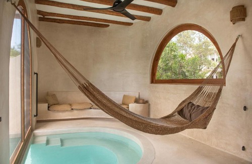 Isla Holbox House | Private house with salt water pool - Casa privada con piscina salada-Casa Cacahuate Holbox