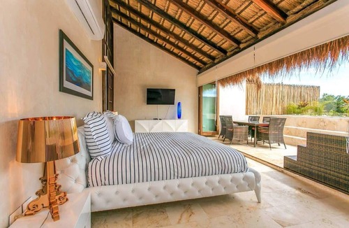 Zama Condo | Private Rooftop Pool with Jungle Views & Balcony