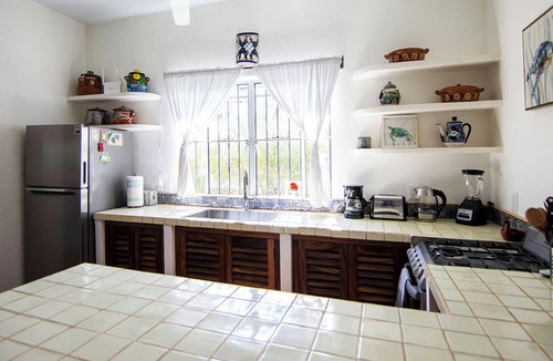San Francisco Villa | Private, tranquil 2 b. Home just 3 blocks from main st. w/AMAZING roof palapa