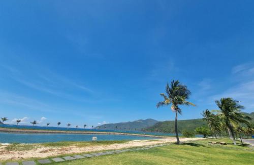 Nha Trang Villa | Promotion summer vacation, Ocean Villa Nha Trang 600m2 with 7 Bedrooms, Karaoke, BBQ