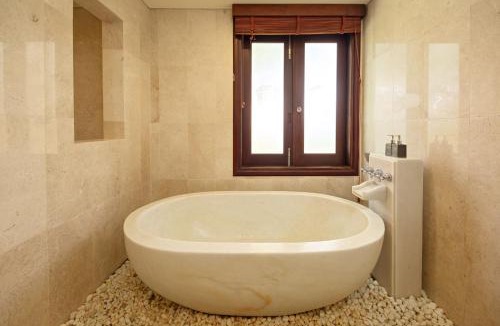 Ngu Hanh Son Villa | Purama Villas Resort Beachfront Da Nang