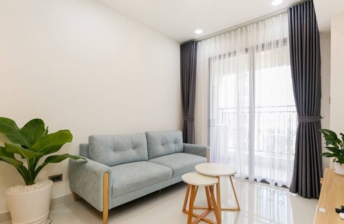 Bach Dang Riverside Apartment | QLee luxHOME – Minimalist 2br apt with free Gym&Pool