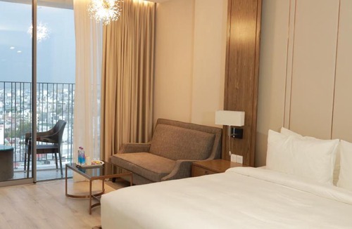 Tran Phu Beach Apartment | QT PANORAMA NHA TRANG