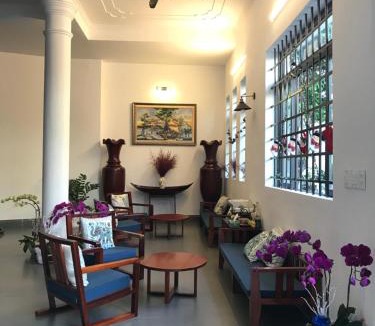Ninh Kieu House | Queenie House