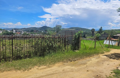 La Chigulera House | Quiet, private bungalow for short and long term stays, on private property.