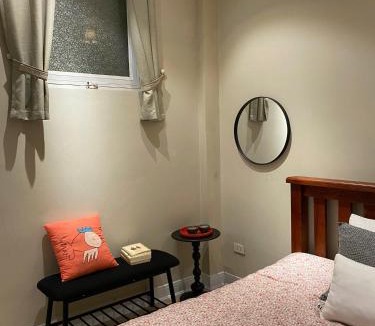 Ba Dinh House | Quynh Nest Homestay