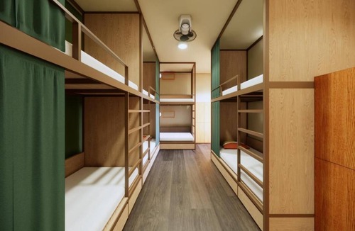 Hoan Kiem Hostel | Rebel Rooster Hostel
