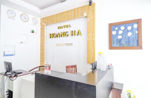 Phu Nhuan Hotel | RedDoorz Hoang Ha Hotel