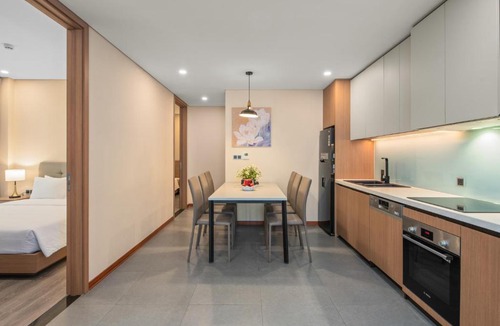 Mang Yang Apartment | Regal Residences Tay Ho