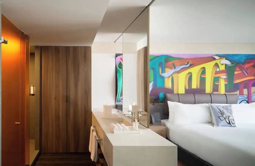 Hipodromo Hotel | Relax and Unwind in Our Chic Urban Oasis | Pets Are Allowed | Airport Shuttle