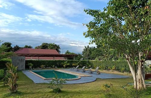 Saraphi Hotel | Relax Garden House