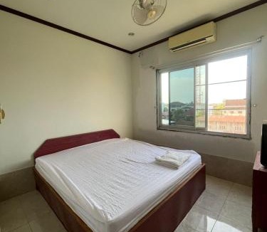 Savannakhet House | Relysenior Joli Guesthouse