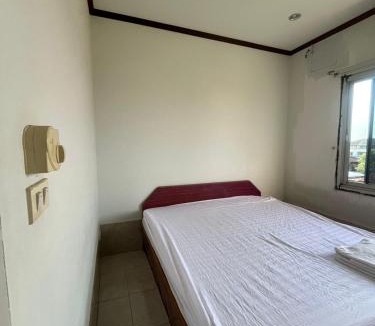 Savannakhet House | Relysenior Joli Guesthouse