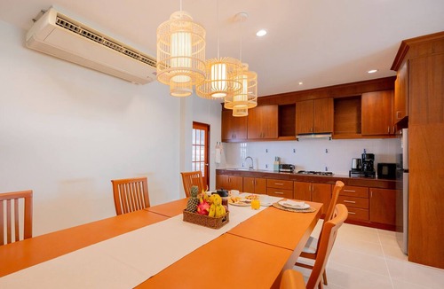 Kamala House | Renovated 3BR Beach House, 7-Min Walk to Kamala Beach!