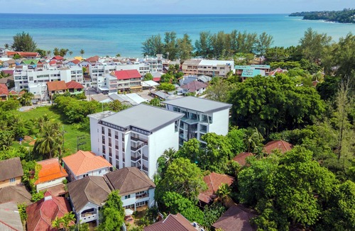 Kamala House | Renovated 3BR Beach House, 7-Min Walk to Kamala Beach!