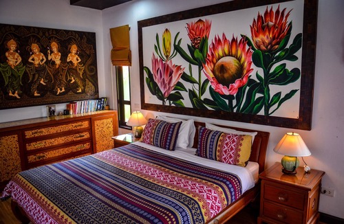 Hang Dong House | Rice Barn and Rooms