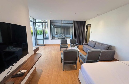 Thang Tam House | Roma Bay Resort