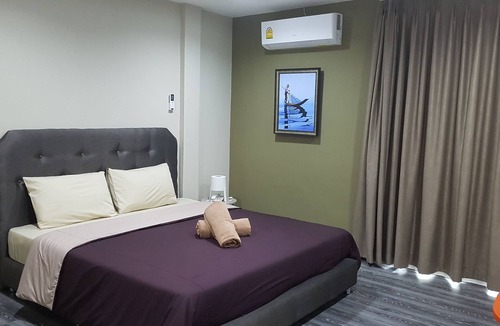 K. Wang Chao Hotel | Room 18 at PTT Wangchao