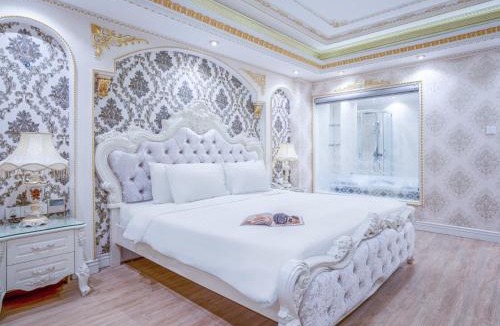 Son Tra Hotel | Royal Beach Hotel by THG