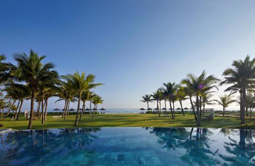 Dien Duong Villa | Royal Beachfront Villas & Spa Hoi An Danang