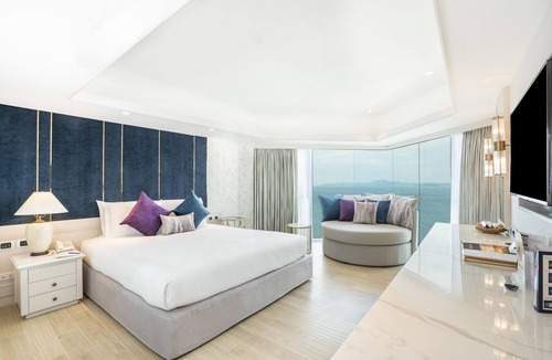 Pratumnak Hill Resort | Royal Cliff Beach Hotel Pattaya