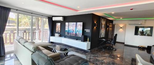 South Pattaya Apartment | Royal Hill Resort