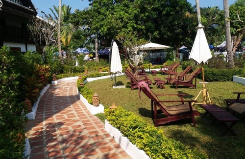 Luang Prabang Hotel | Royal peacock Boutique Hotel