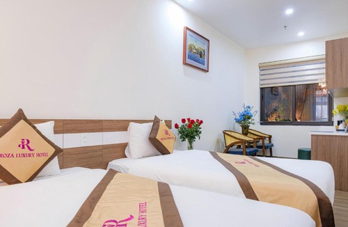 Cat Ba Hotel | Roza Cat Ba - Cave hotel, Swimming Pool & Rooftop