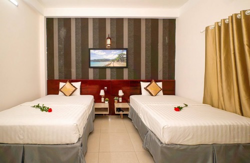 Con Son Hotel | Ruby Hotel