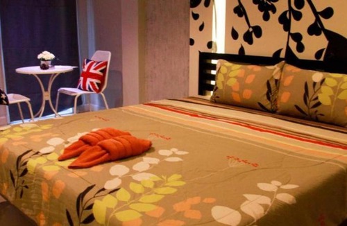 Ban Bang Saen Hotel | RungRoj Panich Hotel