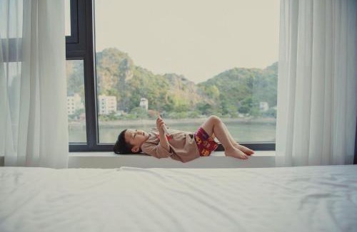 Cat Ba Hotel | Rustic house